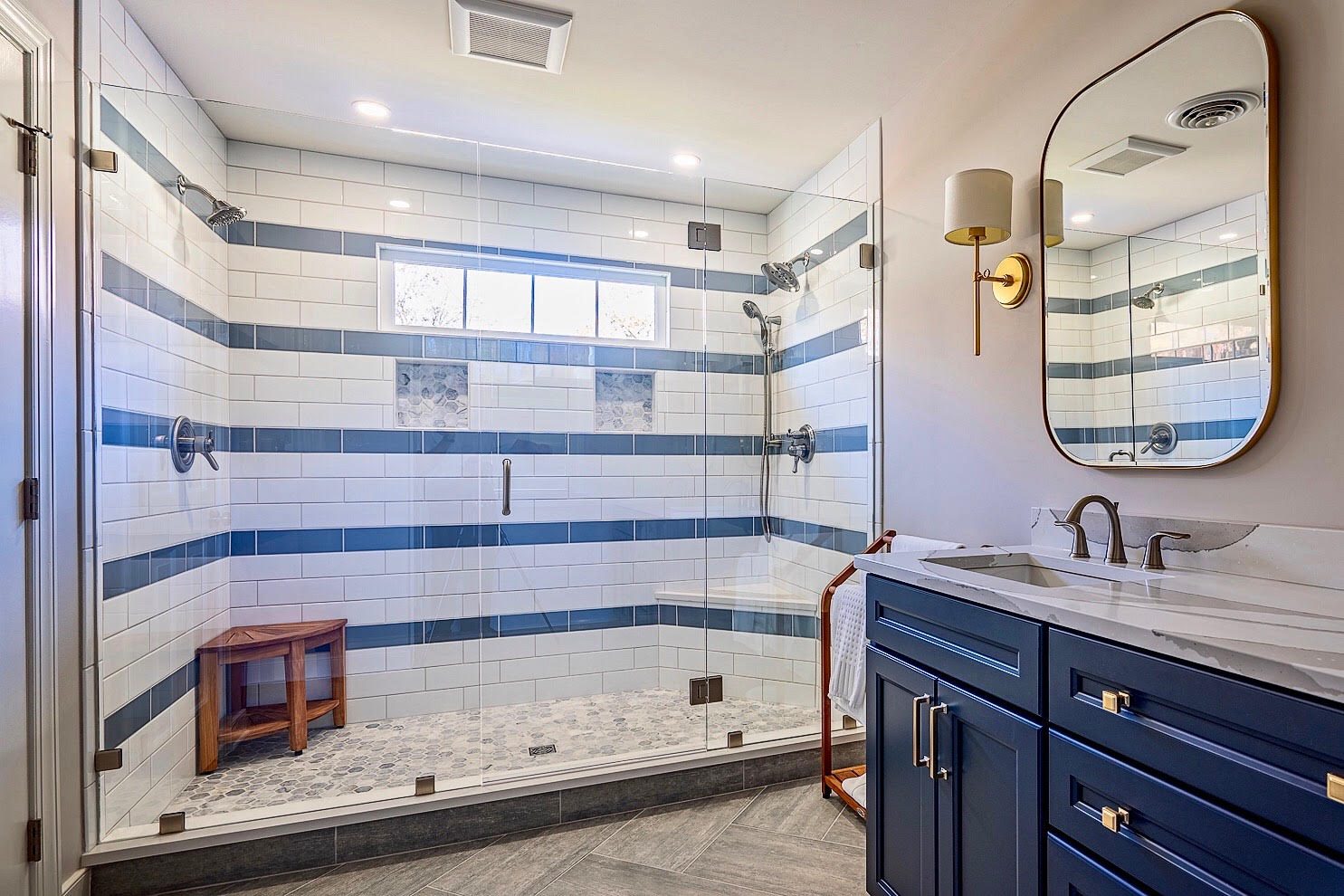 Leo Lantz Construction bathroom remodel midlothian