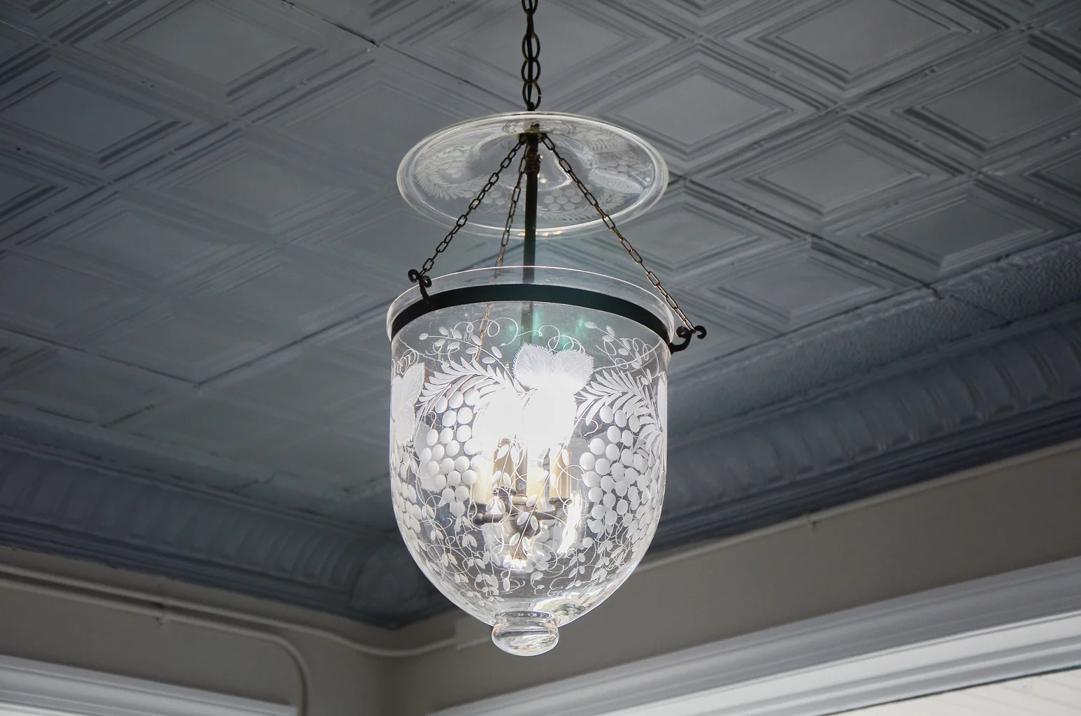 Leo Lantz Construction Inc Showroom-interior