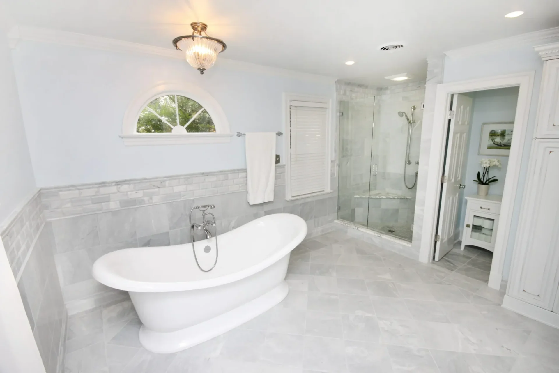 virginia-bathroom-remodel Leo Lantz - Bathroom Before Set 7