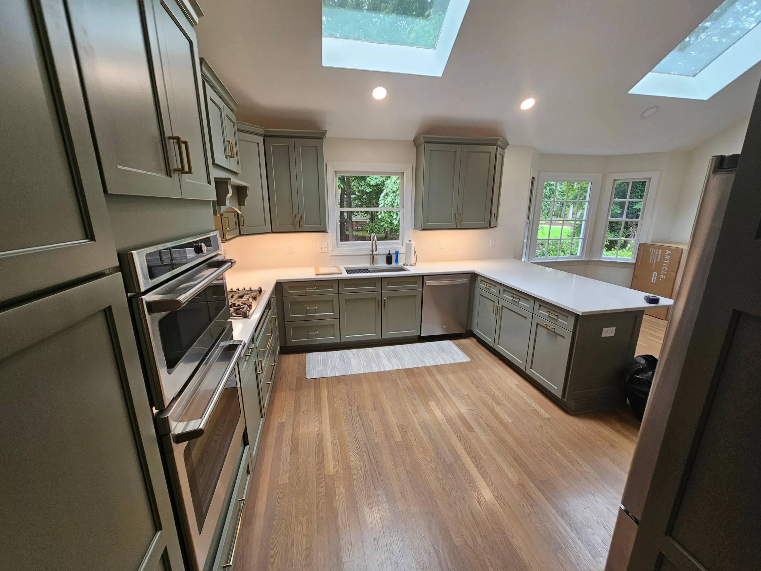 Leo Lantz - Kitchen After Set 8